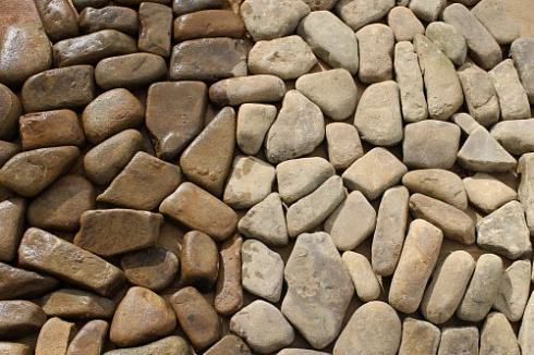 Kamenclub.ru: Песчаник брусчатка  купить в Москве    5 500 руб/т   фото КАМЕНЬ КЛУБ